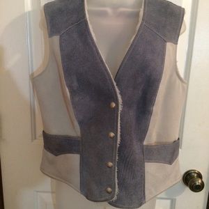 Pioneer Woman Suede Vest